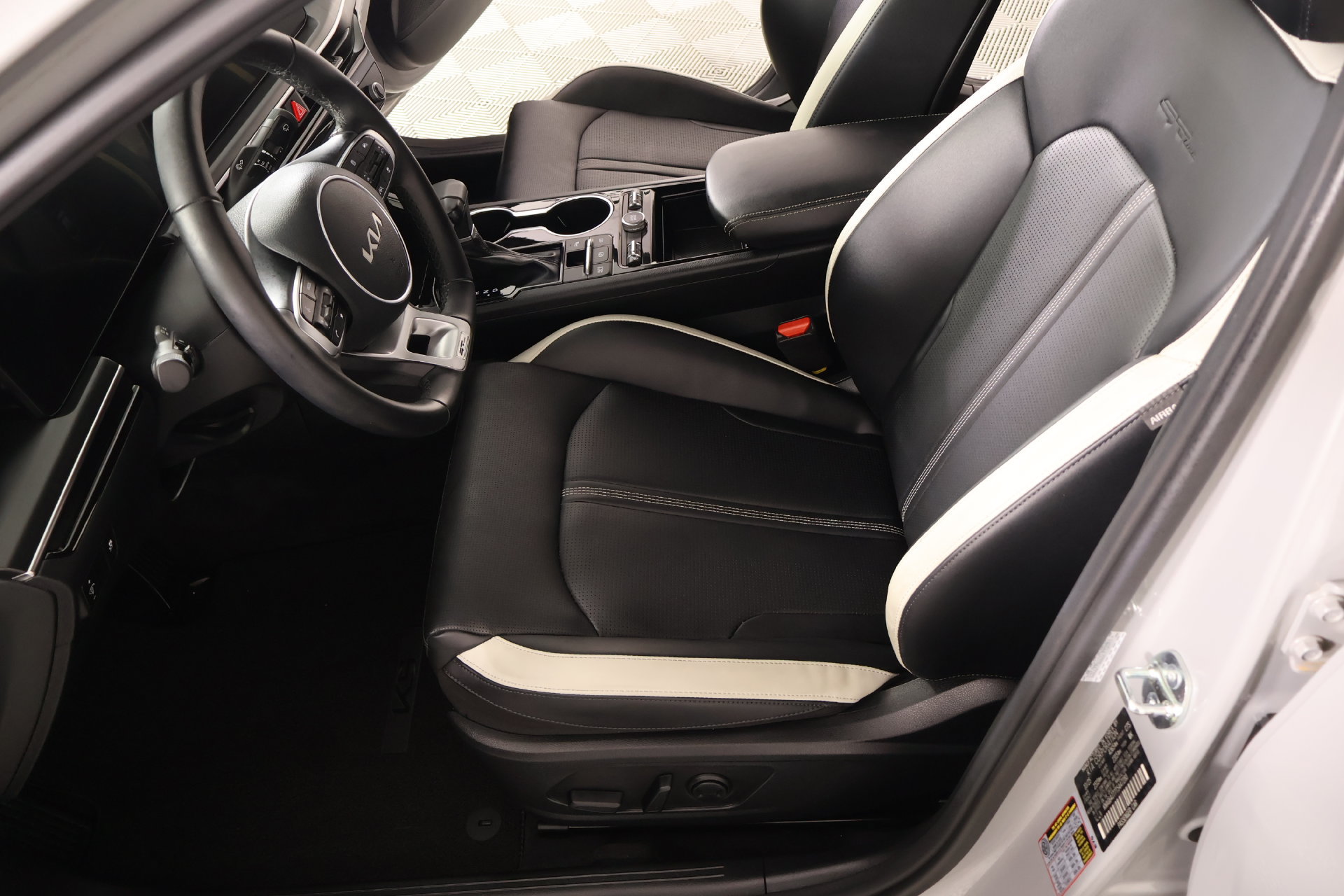 Used 2026 Kia K5 GT-Line FWD image 12