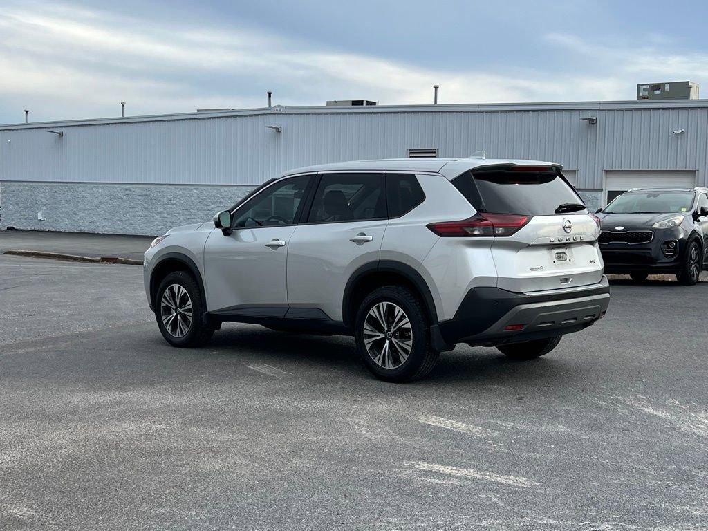 Used 2021 Nissan Rogue SV image 7