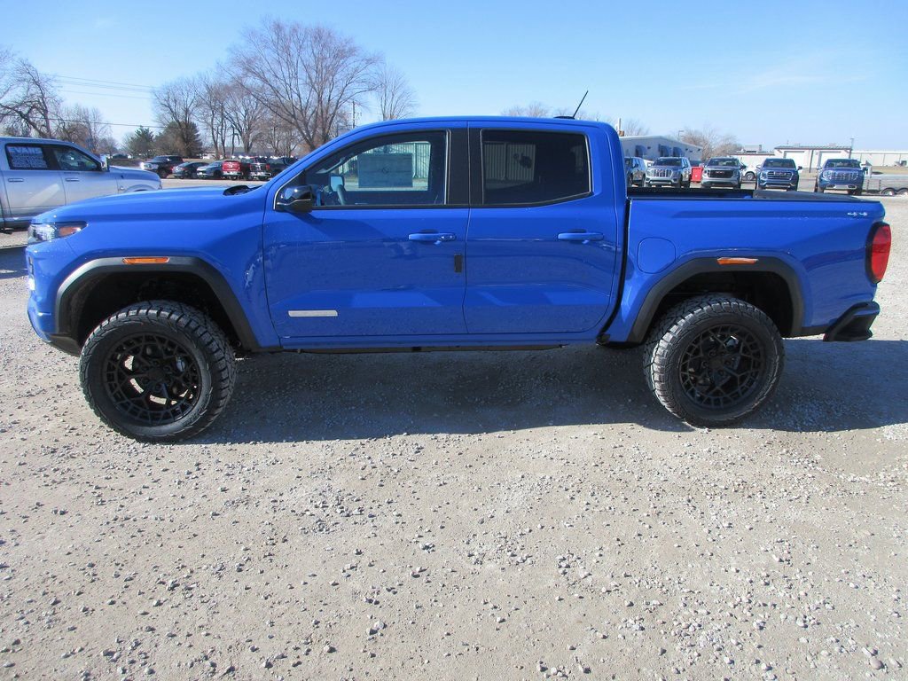 New 2026 GMC Canyon Elevation w/ Convenience Package image 9