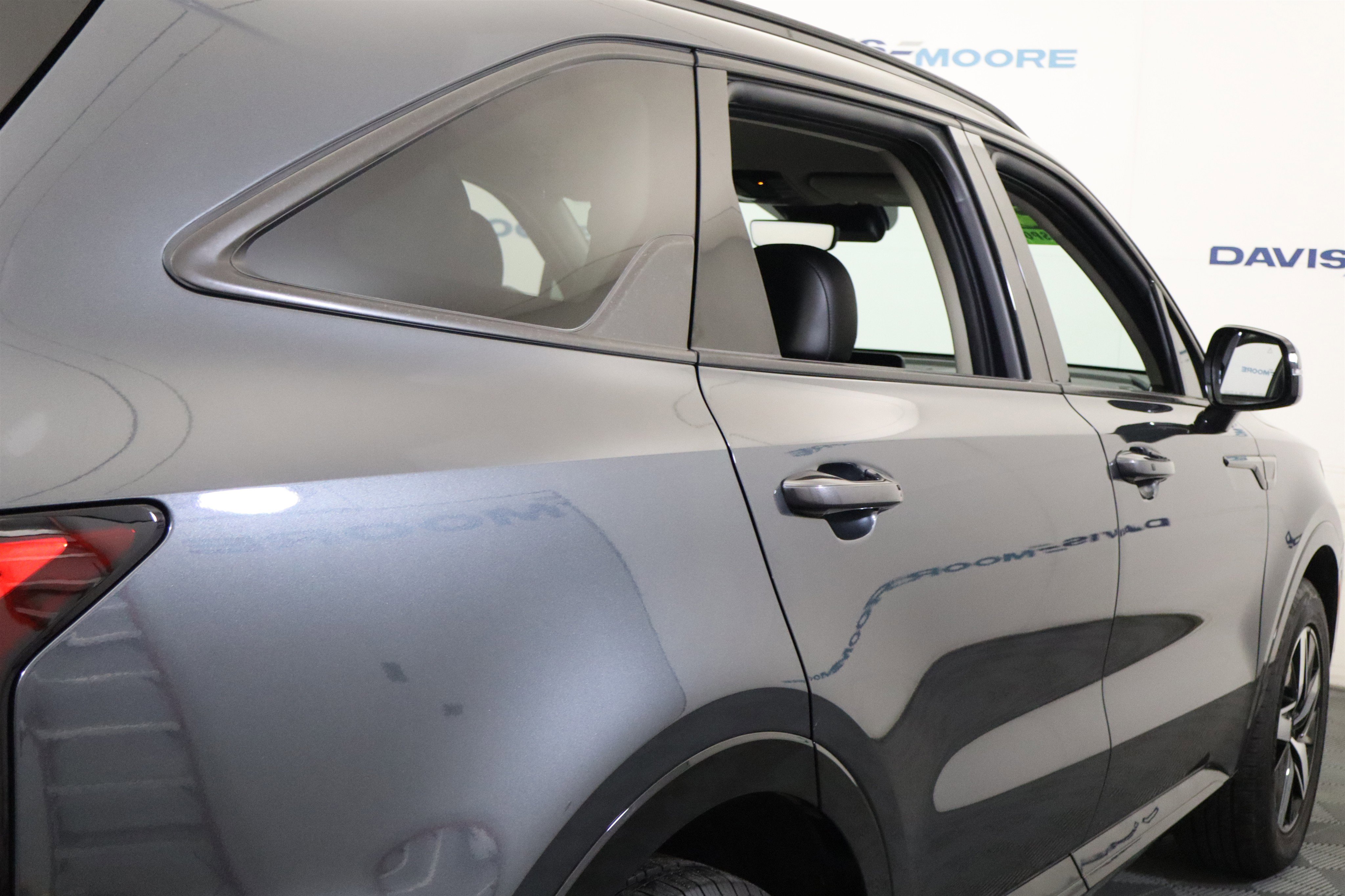 Used 2023 Kia Sorento EX image 6