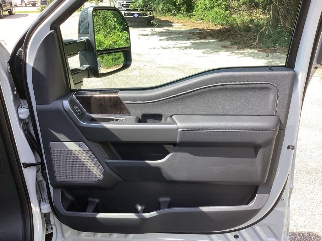 New 2026 Ford F350 Lariat w/ Tremor Off-Road Package AWD/4WD image 32