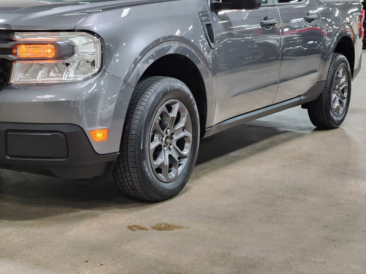 Used 2023 Ford Maverick XLT w/ Equipment Group 300A Standard AWD/4WD image 17