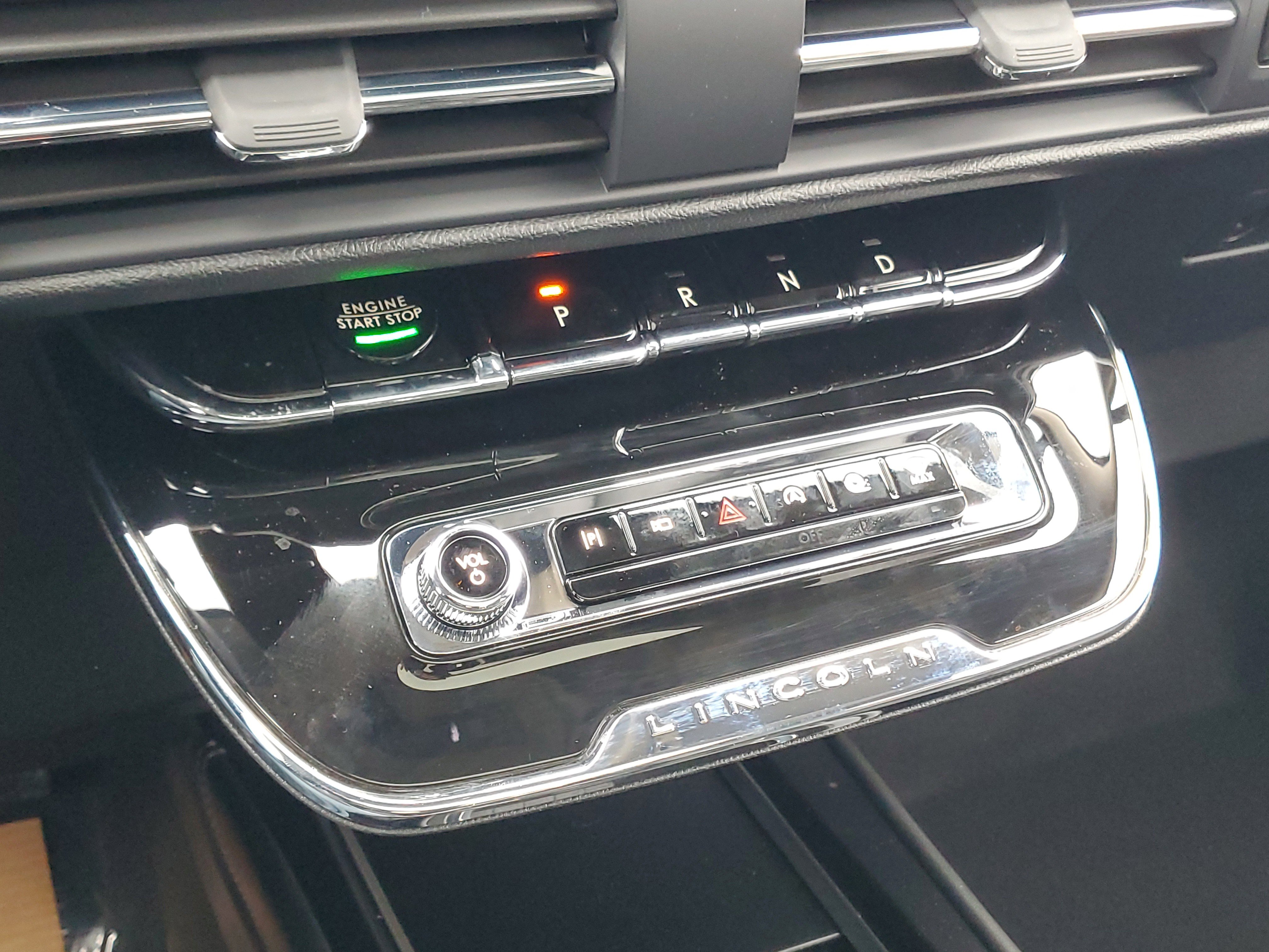 New 2026 Lincoln Corsair Premiere image 22