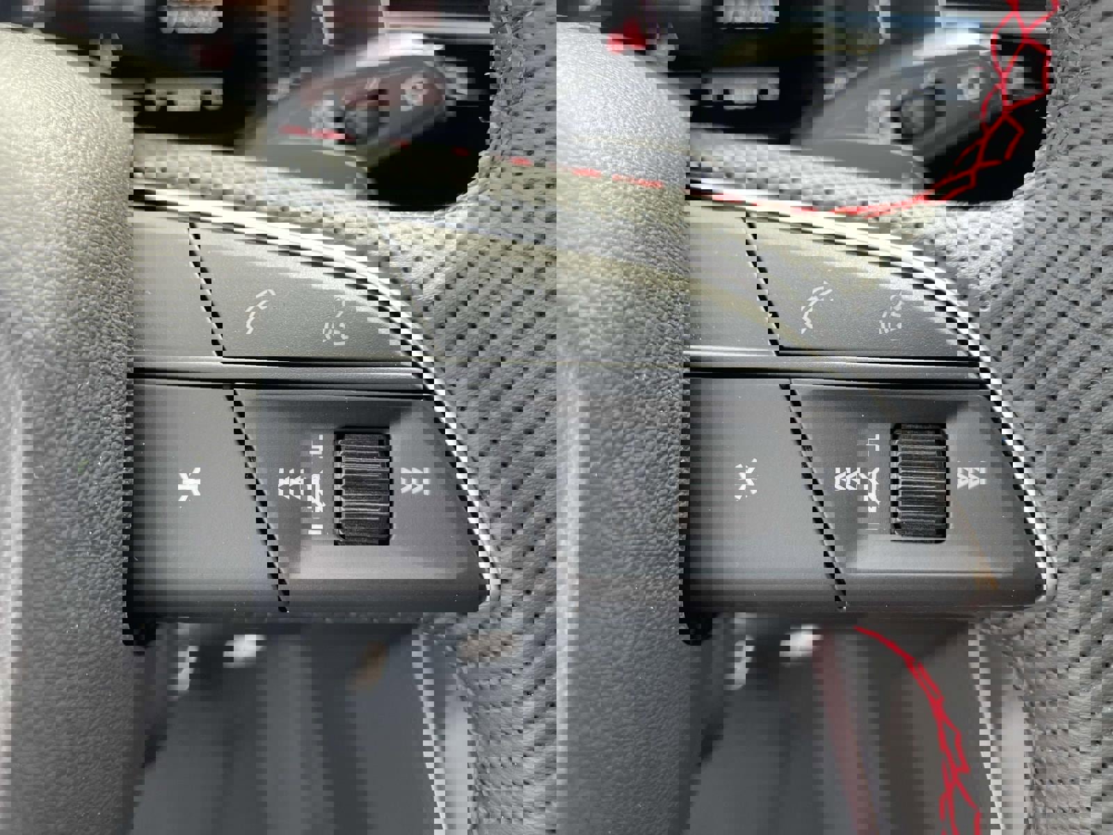 New 2025 Audi SQ7 Prestige image 25