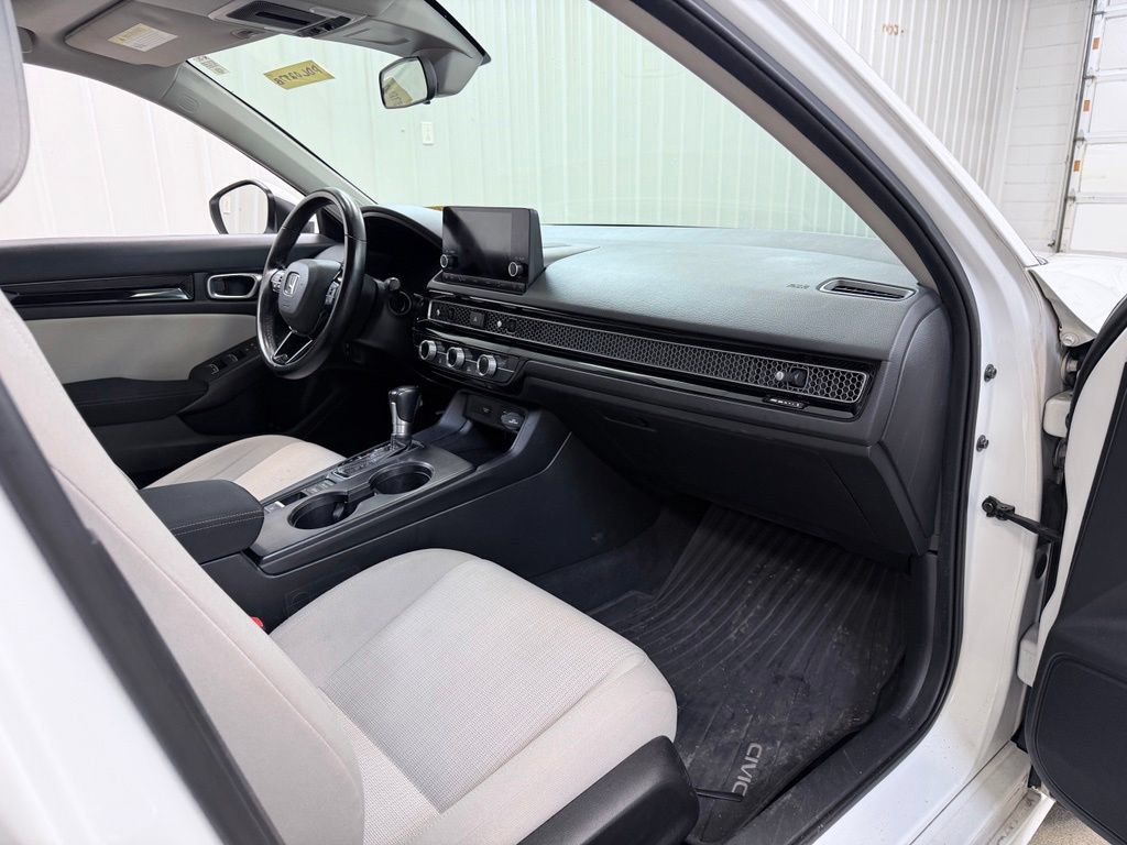 Used 2022 Honda Civic EX image 29