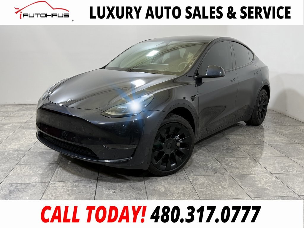 Used 2024 Tesla Model Y Long Range image 1