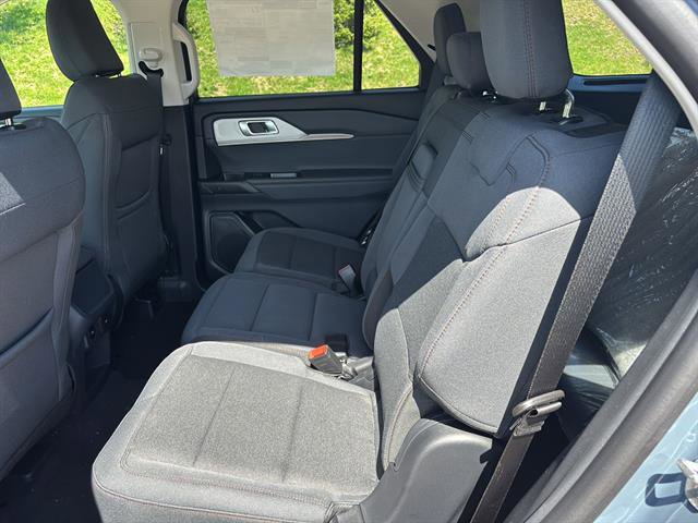 New 2026 Ford Explorer Active AWD/4WD image 15