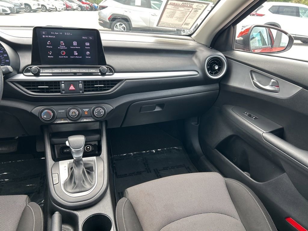 Used 2023 Kia Forte LXS image 12