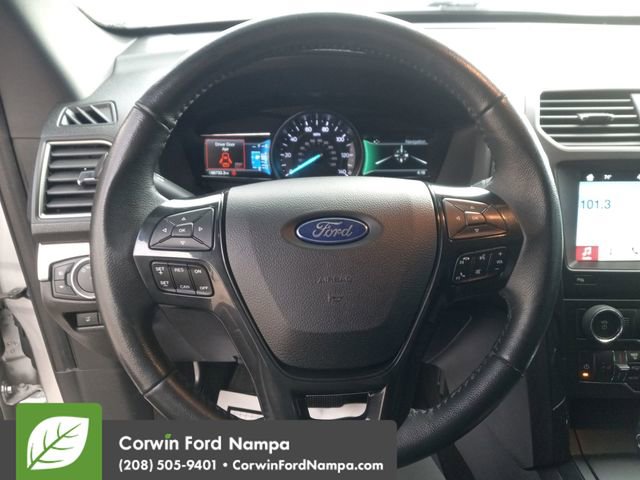 Used 2018 Ford Explorer XLT w/ Equipment Group 202A image 14