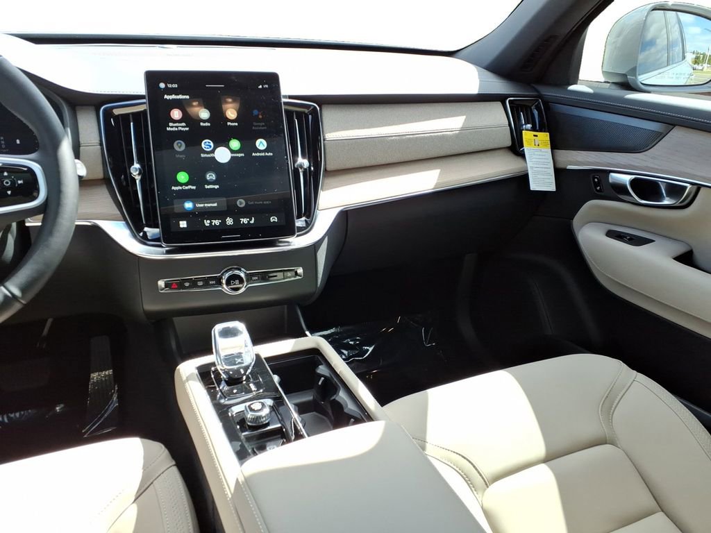 New 2026 Volvo XC90 B6 Plus w/ Protection Package Premier image 9