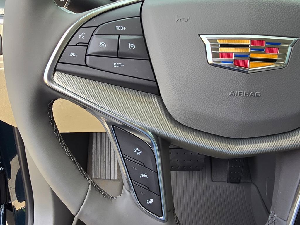 New 2026 Cadillac XT5 Premium Luxury image 24