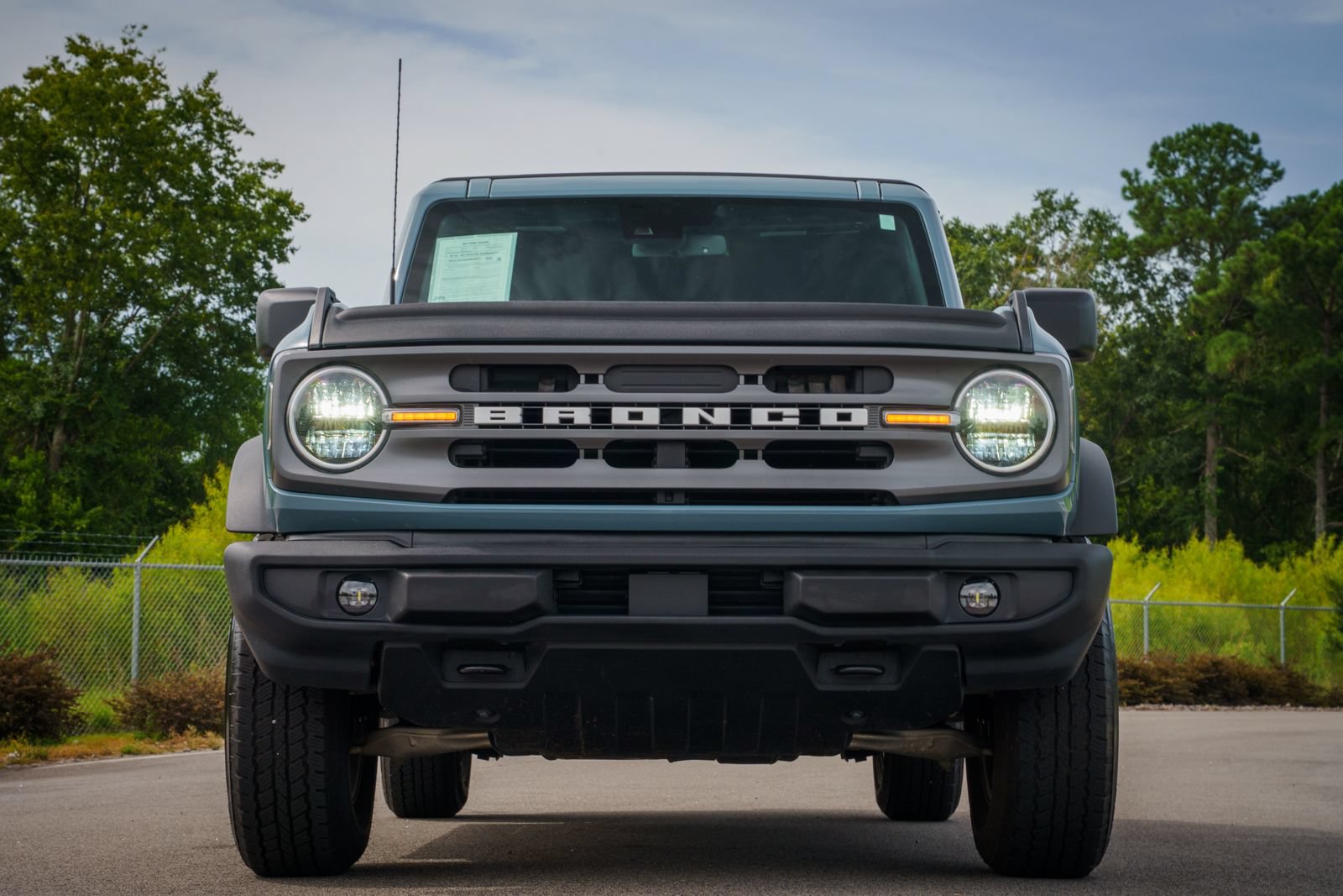 Used 2022 Ford Bronco Big Bend AWD/4WD image 2