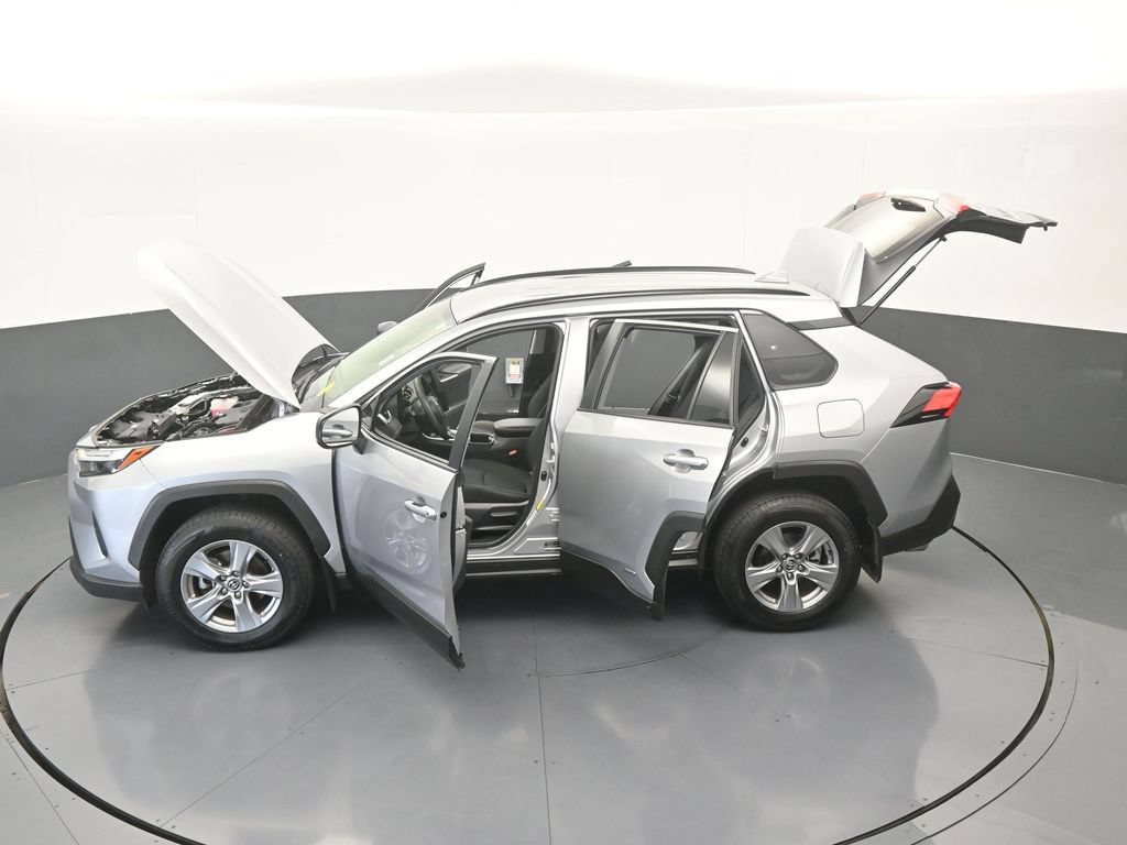 Used 2024 Toyota RAV4 LE AWD/4WD image 54