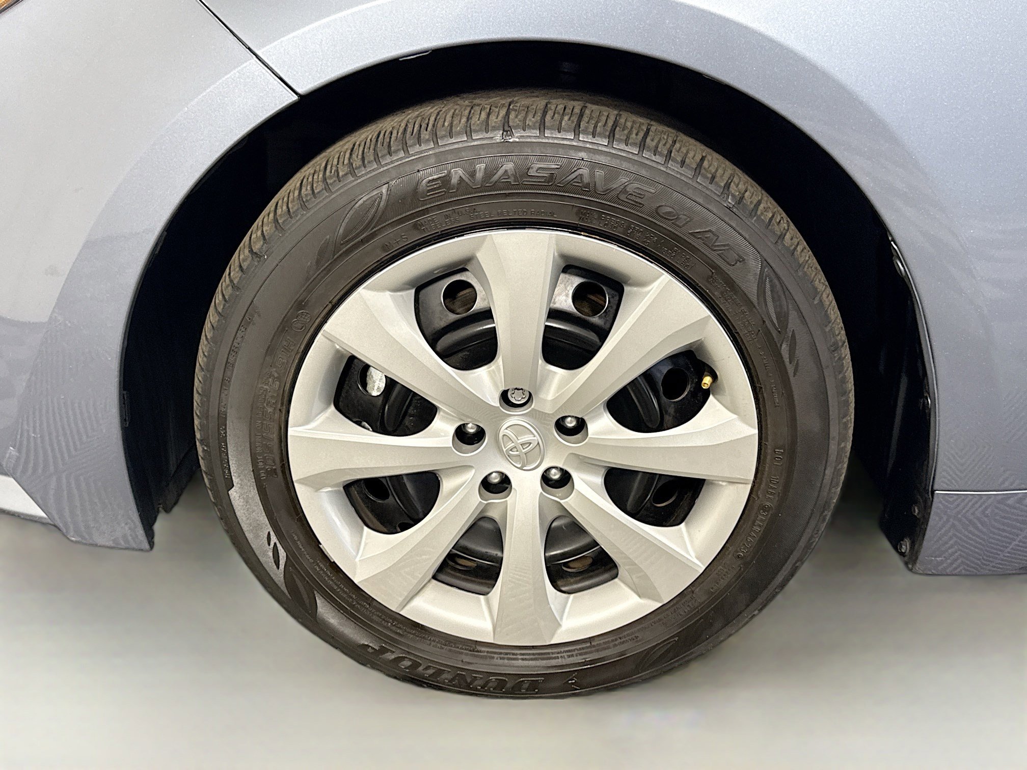 Used 2024 Toyota Corolla LE image 37