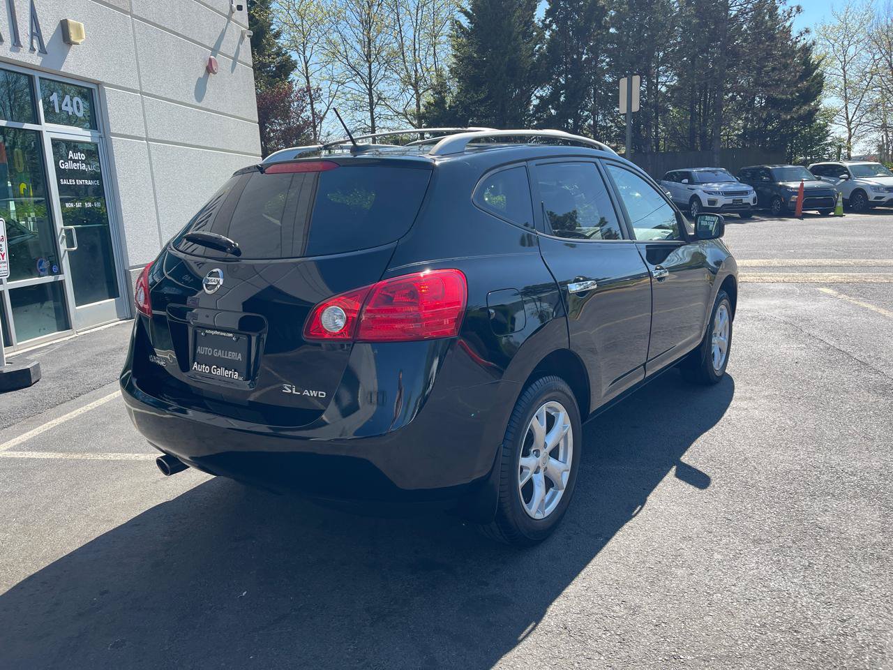 Used 2010 Nissan Rogue SL w/ Premium Pkg AWD/4WD image 8
