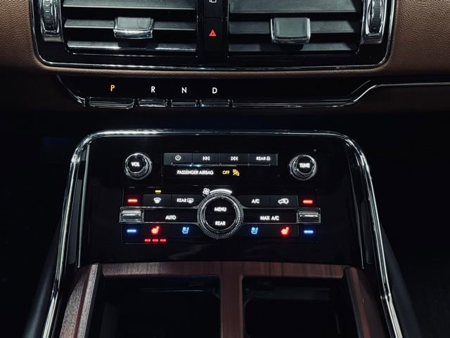 Certified 2024 Lincoln Navigator L Reserve image 37