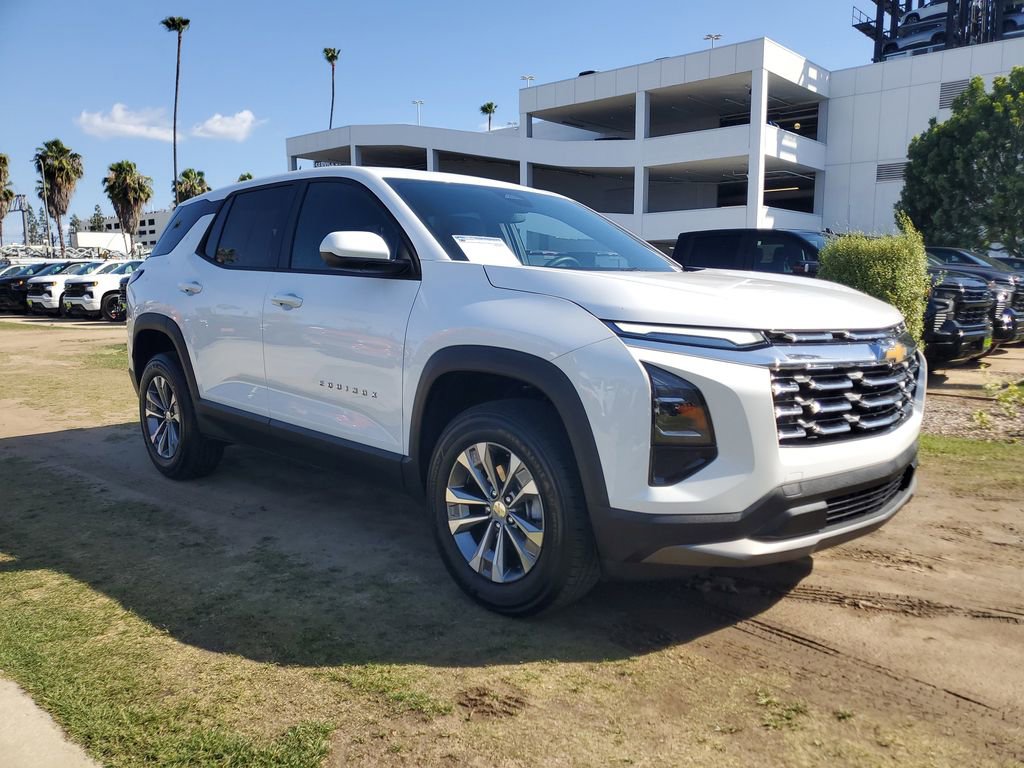 Used 2026 Chevrolet Equinox LT w/ Convenience Package II FWD image 5