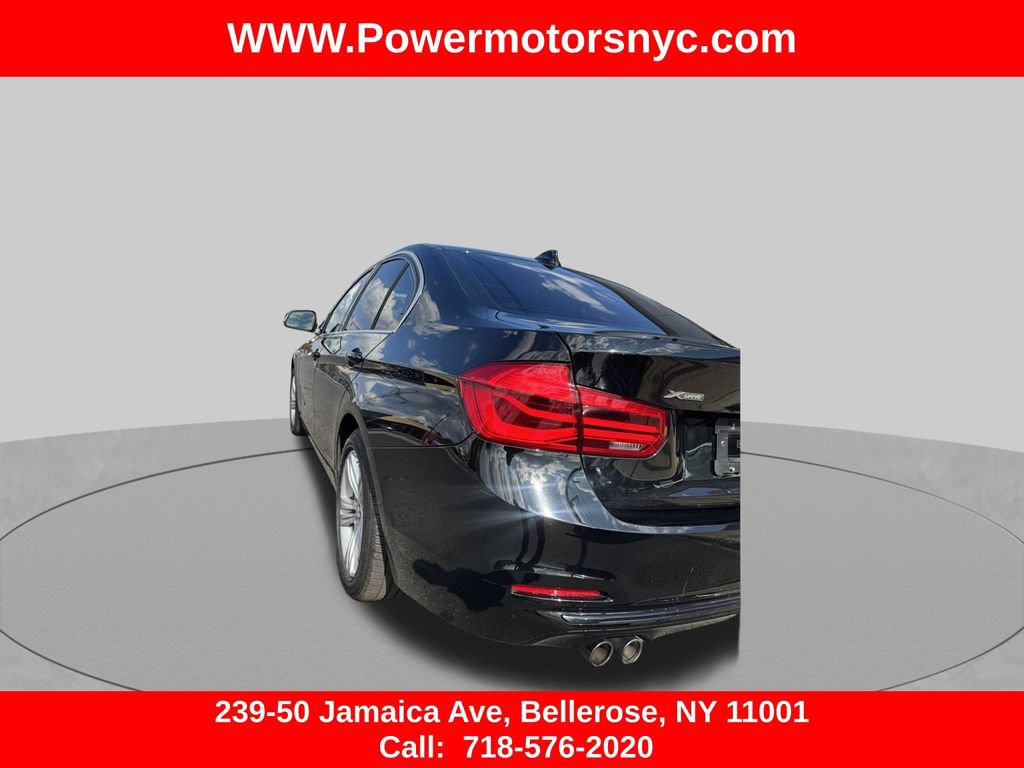 Used 2018 BMW 330i xDrive Sedan w/ Convenience Package AWD/4WD image 6