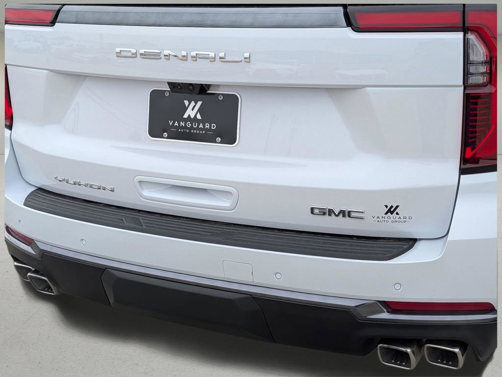 New 2026 GMC Yukon Denali Ultimate AWD/4WD image 8