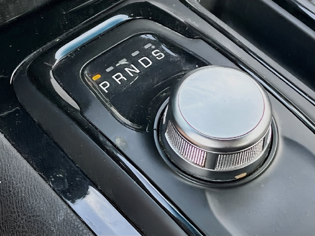 Used 2023 Chrysler 300 S RWD image 17