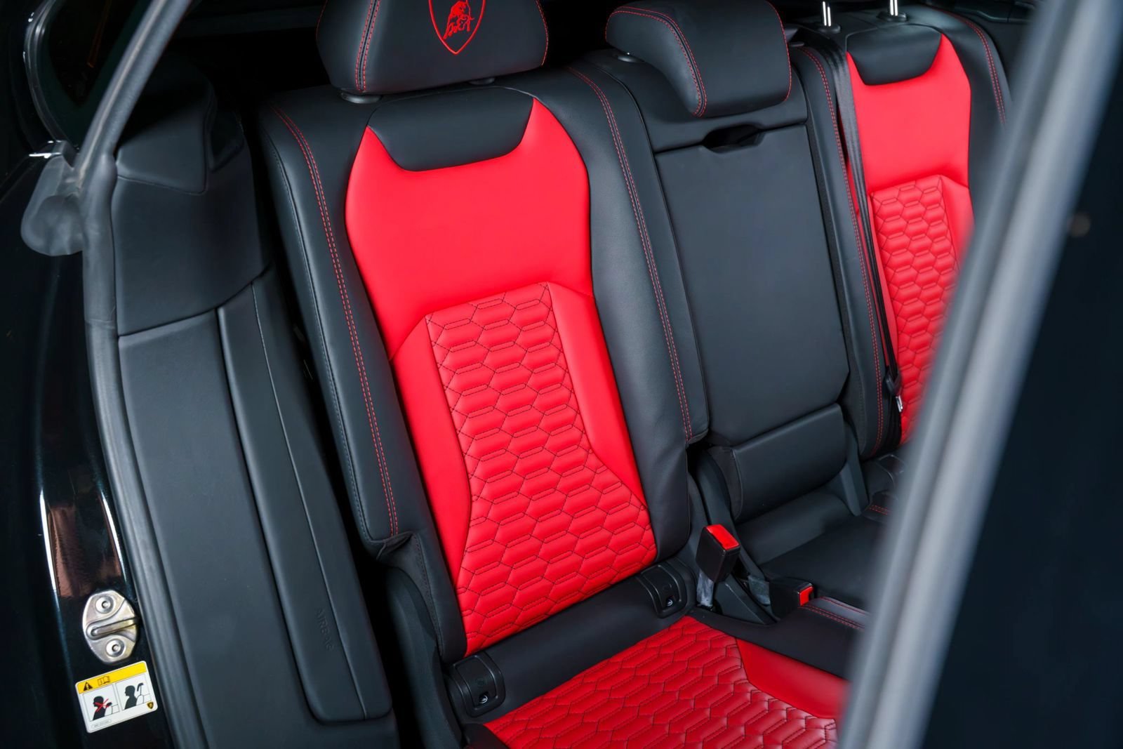 Used 2021 Lamborghini Urus AWD/4WD image 94