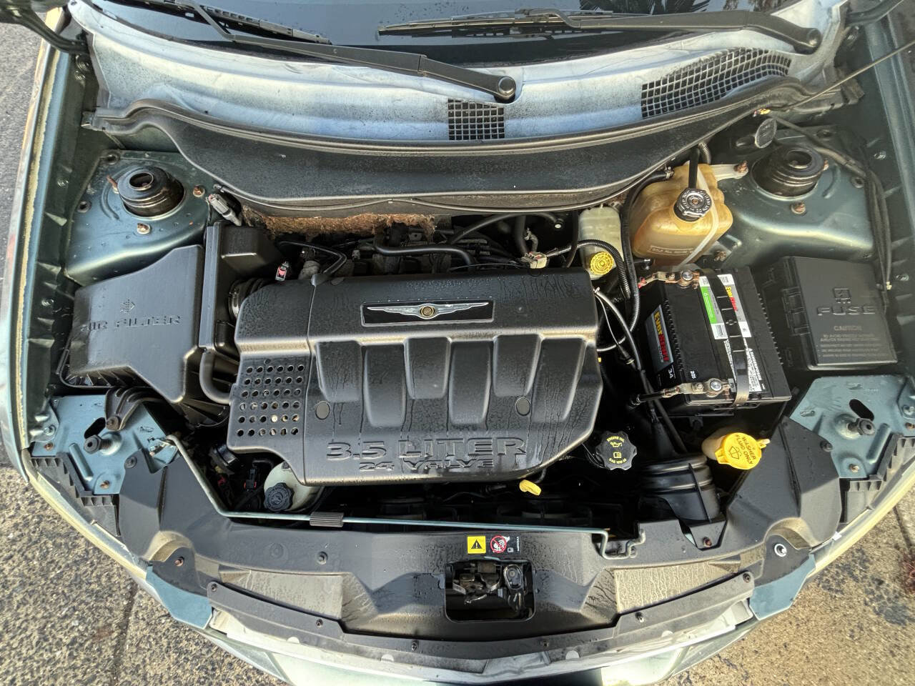 Used 2005 Chrysler Pacifica Touring w/ Comfort Convenience Group image 22