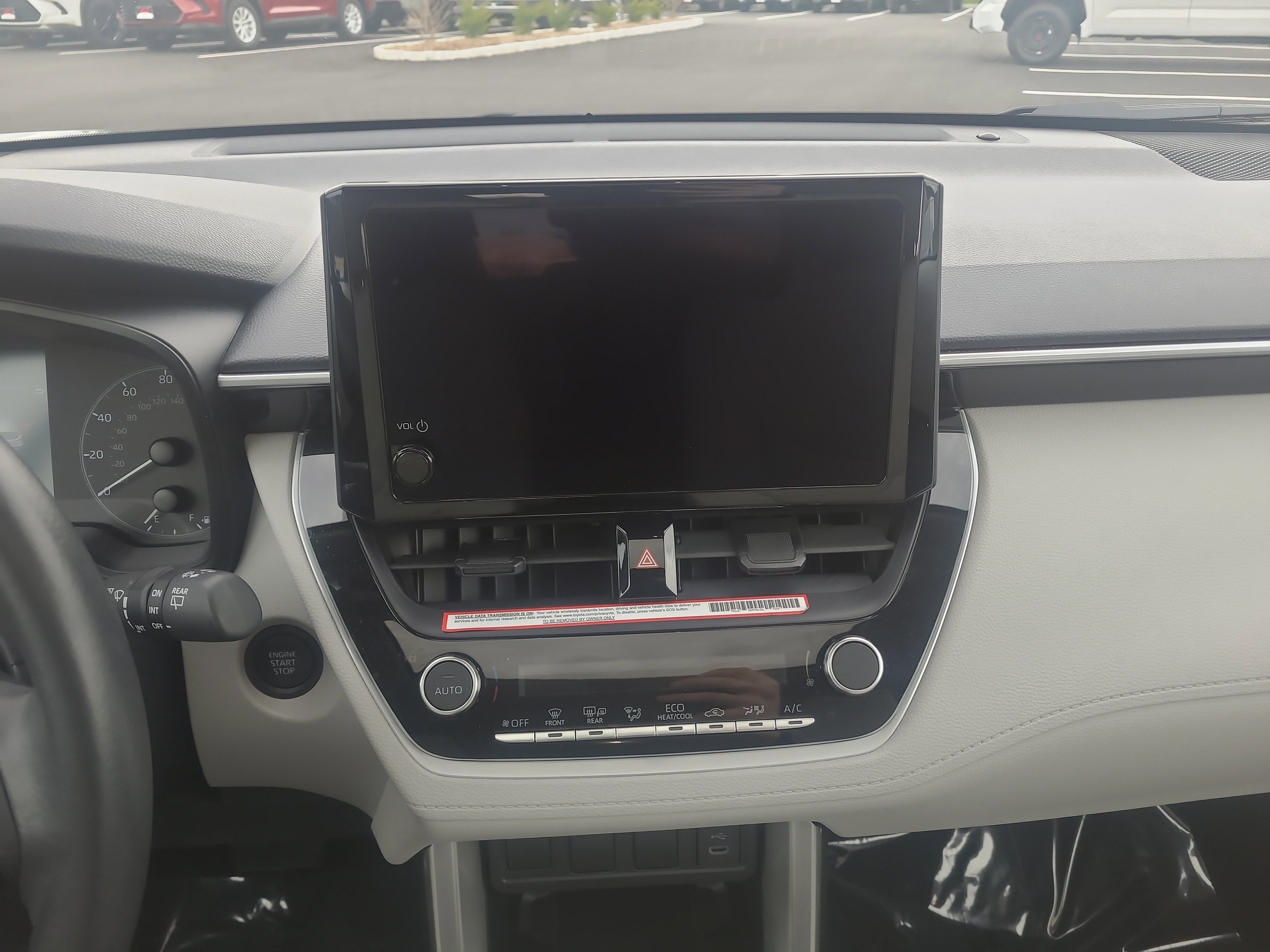 Certified 2024 Toyota Corolla Cross LE w/ Moonroof Package image 20