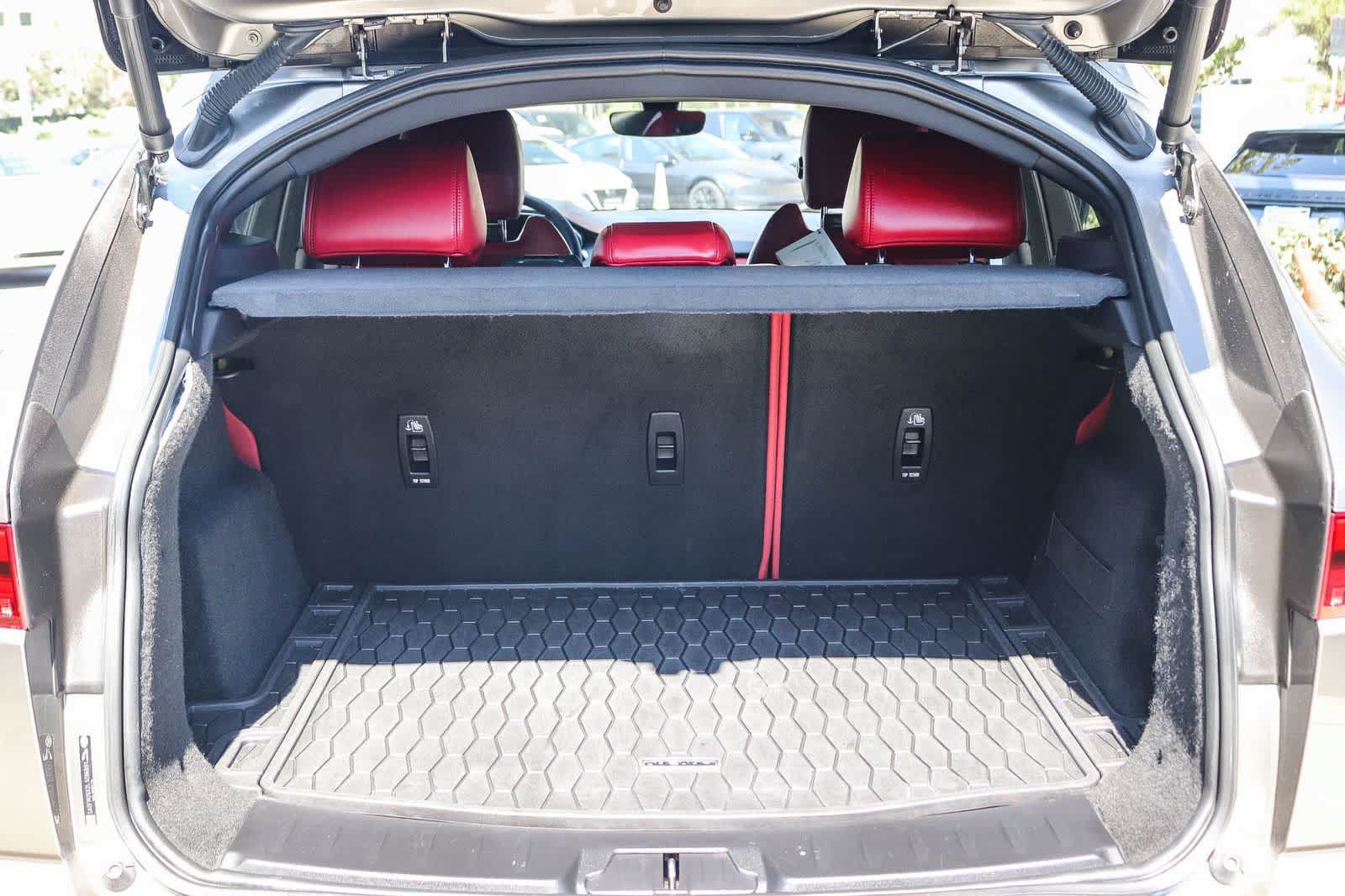 Used 2020 Jaguar E-PACE R-Dynamic HSE AWD/4WD image 27
