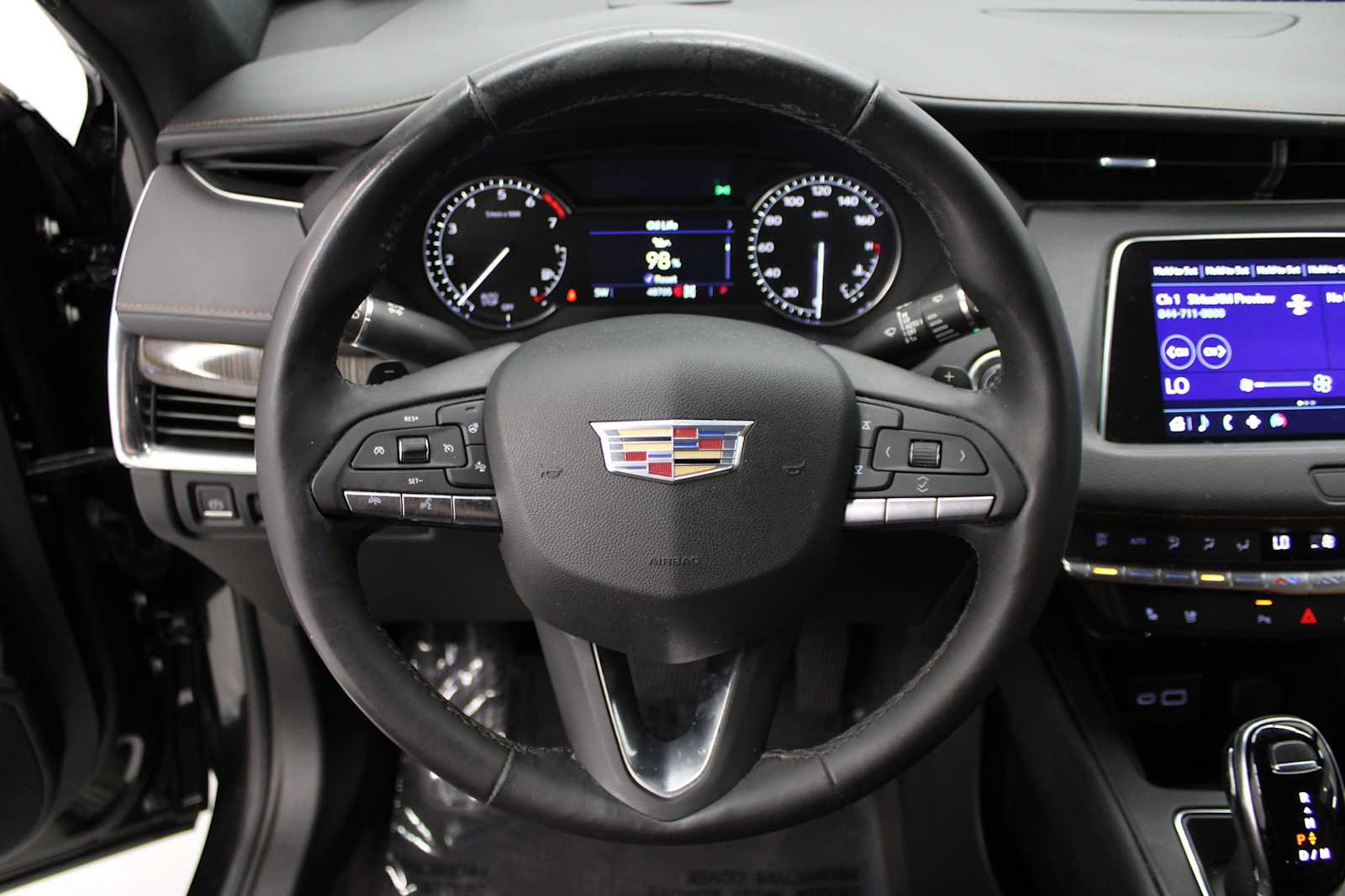 Used 2023 Cadillac XT4 Premium Luxury AWD/4WD image 19