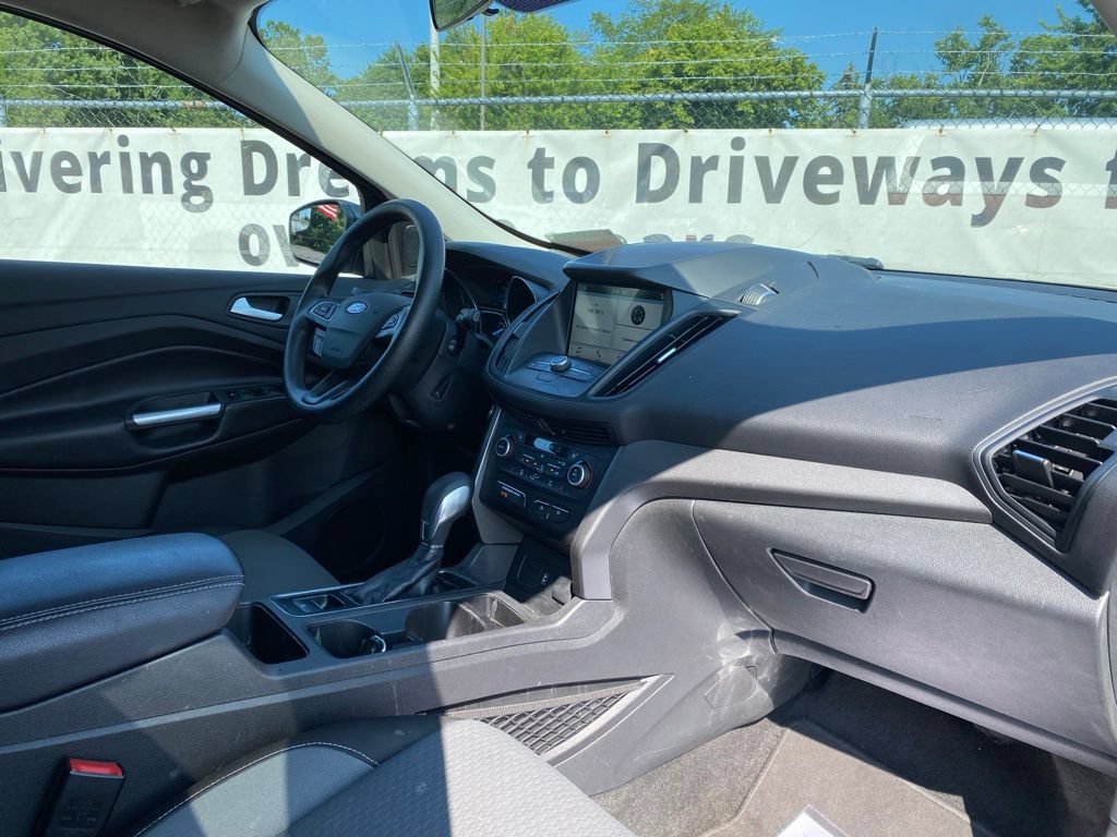 Used 2019 Ford Escape SE AWD/4WD image 17