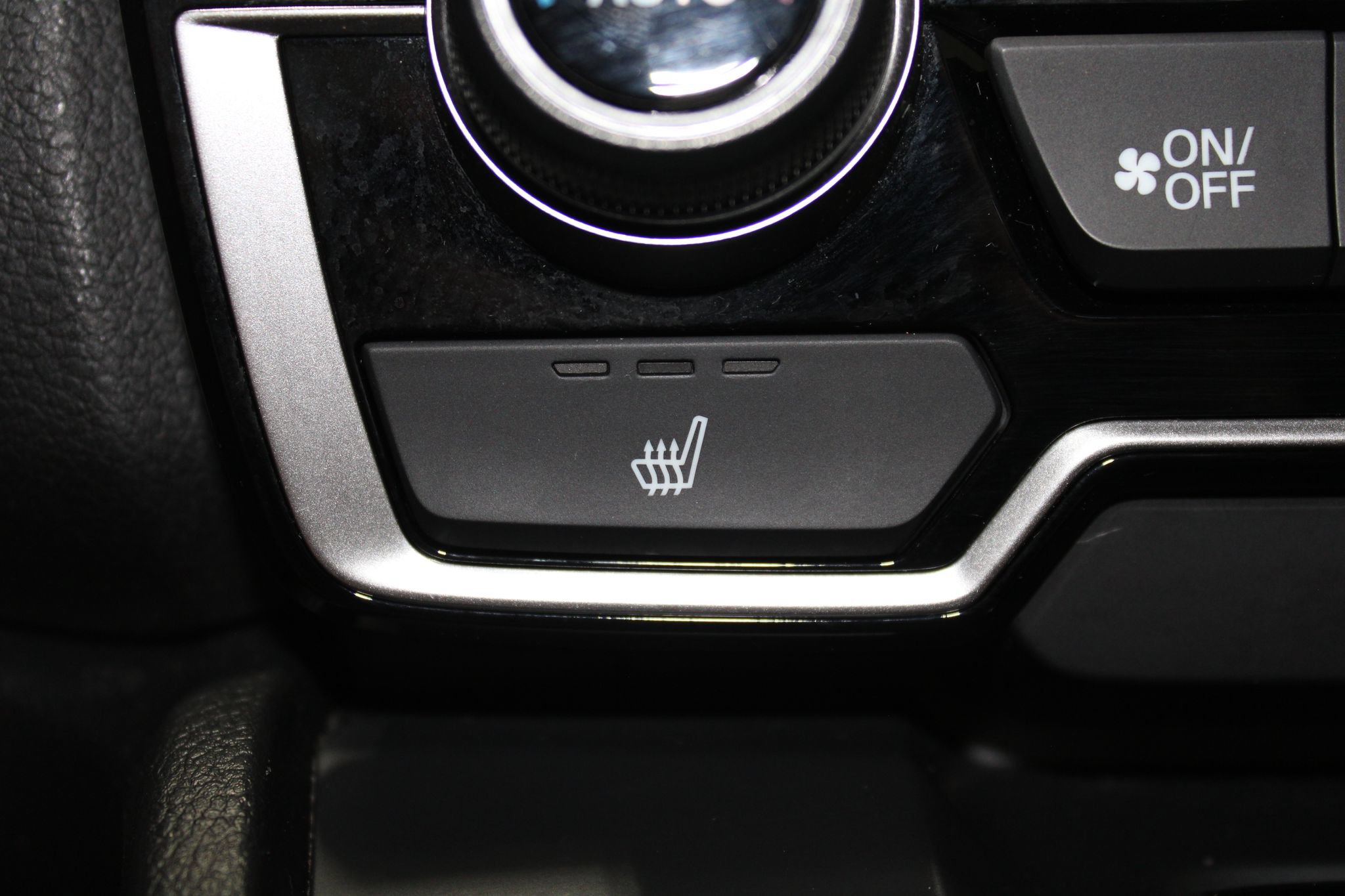 Used 2018 Honda CR-V EX-L image 37