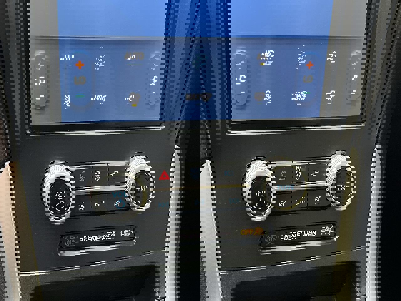 Used 2023 Ford Edge SE image 19