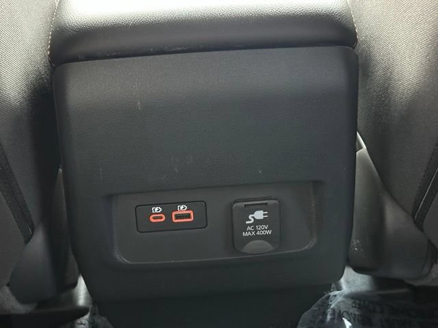 Used 2025 Nissan Frontier PRO-4X w/ Pro Convenience Package AWD/4WD image 31