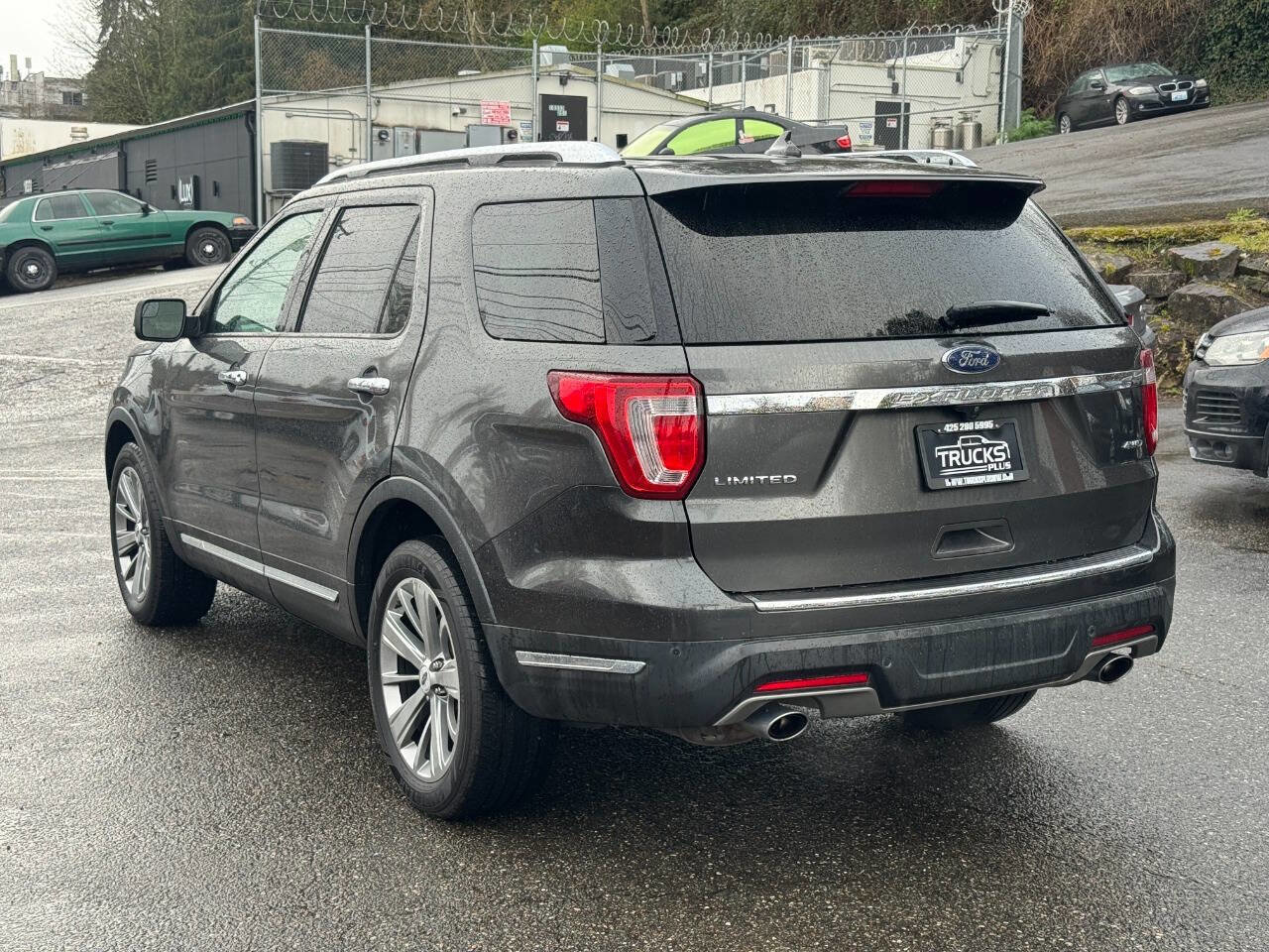 Used 2018 Ford Explorer Limited image 4