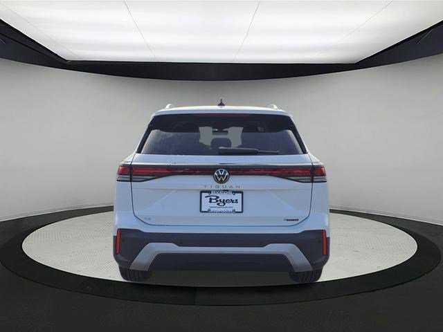 New 2026 Volkswagen Tiguan SE image 6