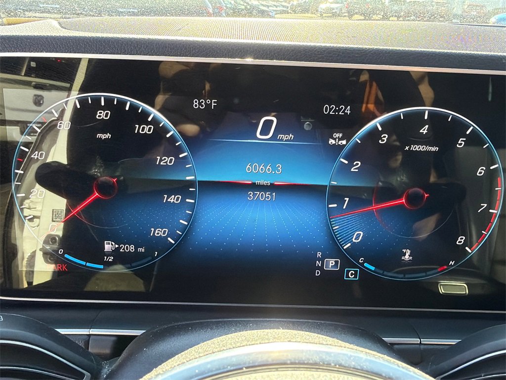 Used 2023 Mercedes-Benz GLE 350 4MATIC w/ 3rd Row Seat Package image 27