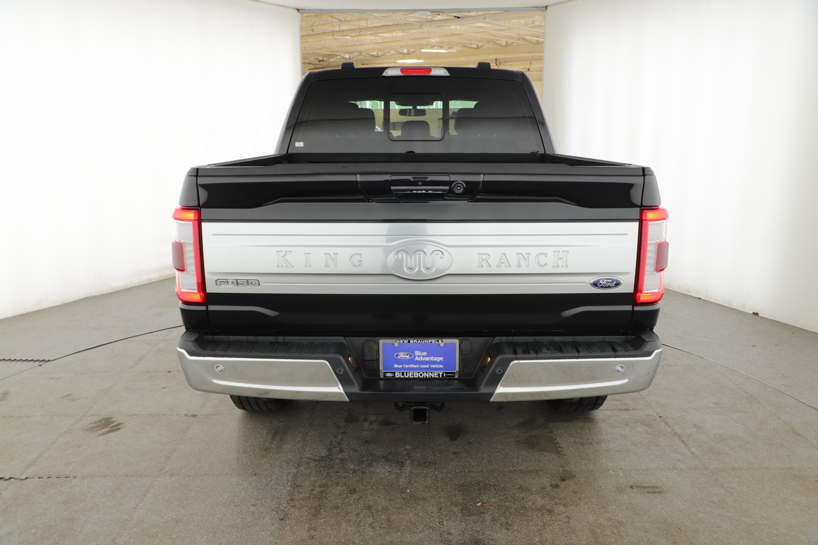 Used 2023 Ford F150 King Ranch w/ Equipment Group 601A High AWD/4WD image 7