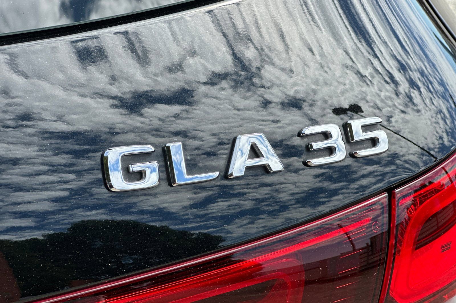 Certified 2023 Mercedes-Benz GLA 35 AMG 4MATIC image 41