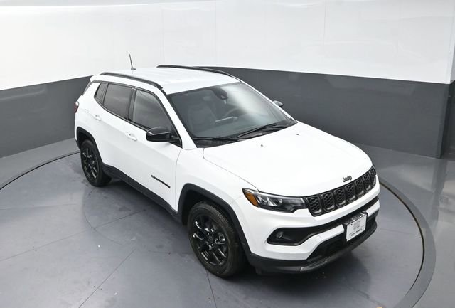 New 2026 Jeep Compass Latitude image 11