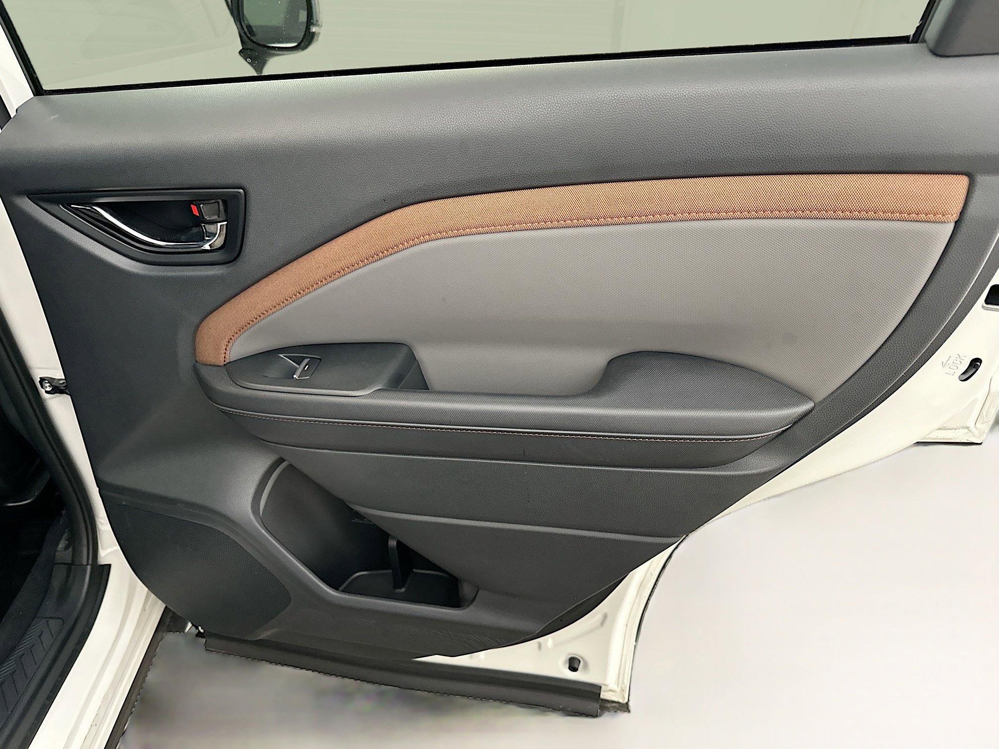 Used 2025 Subaru Forester Sport image 32