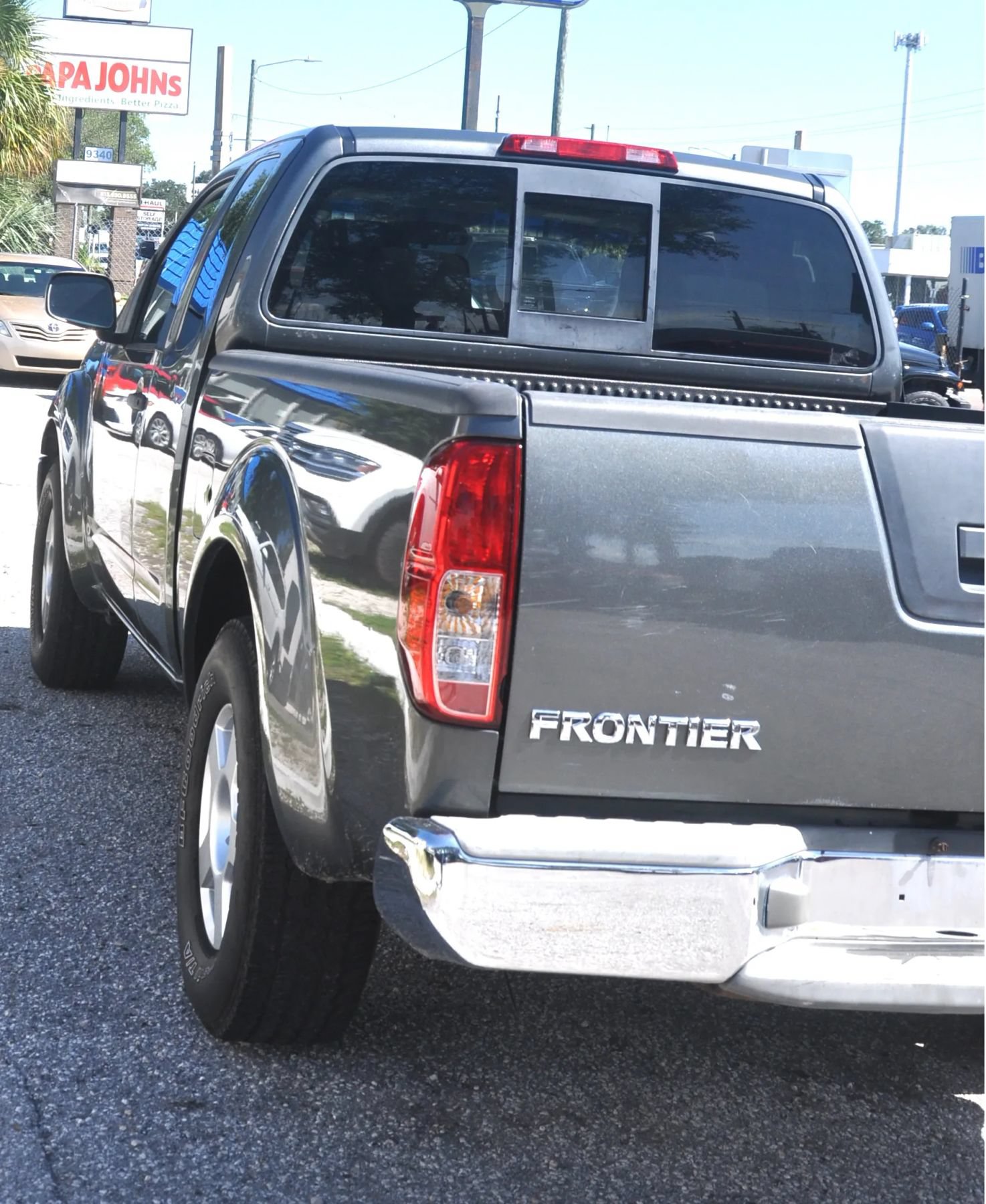 Used 2006 Nissan Frontier SE w/ (P01) Power Pkg RWD image 8