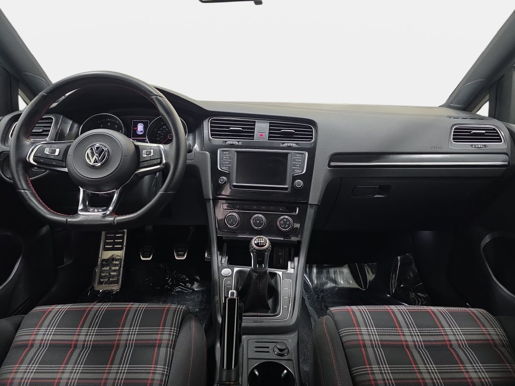 Used 2017 Volkswagen GTI Sport FWD image 10