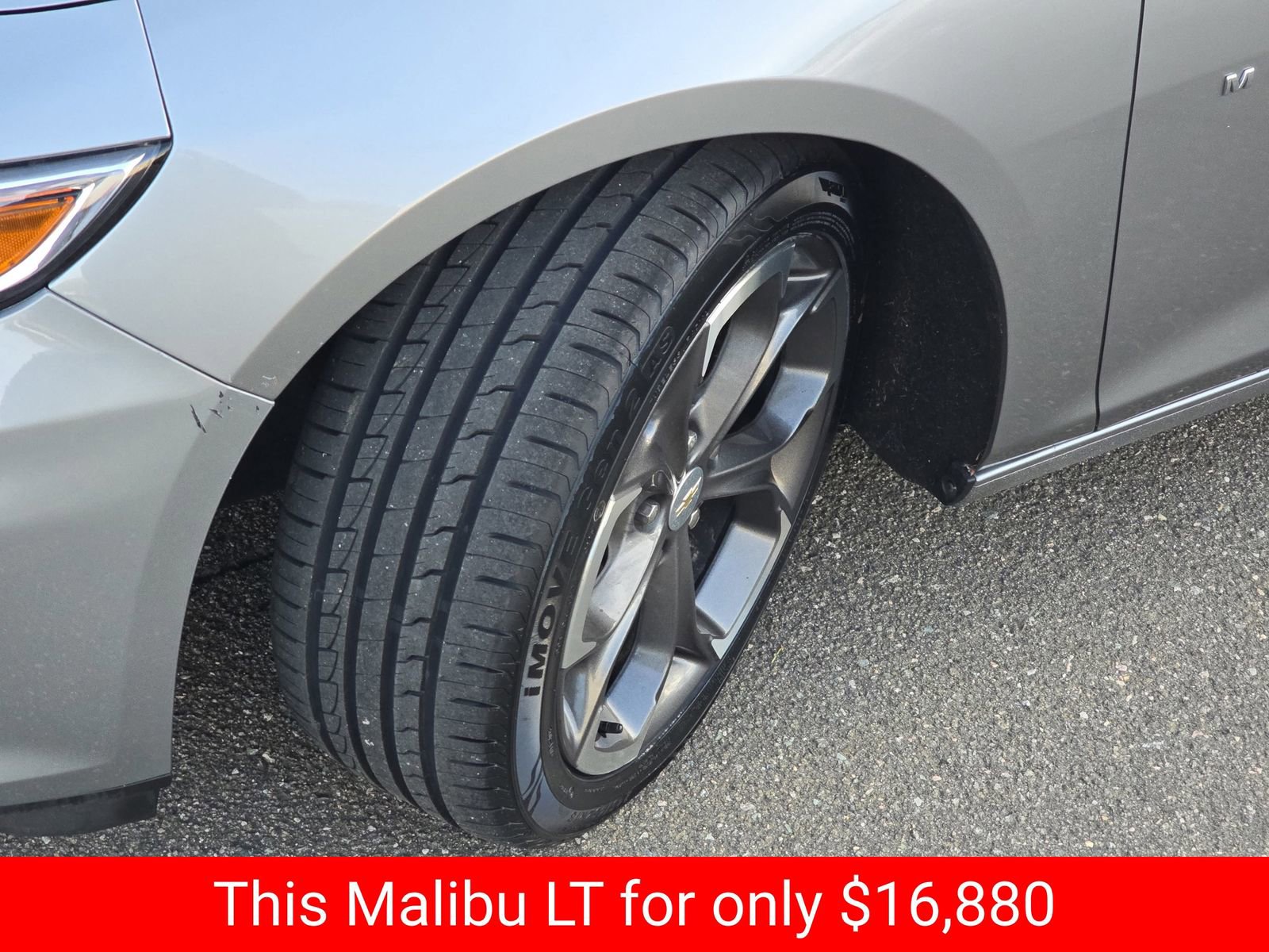 Used 2023 Chevrolet Malibu LT image 39
