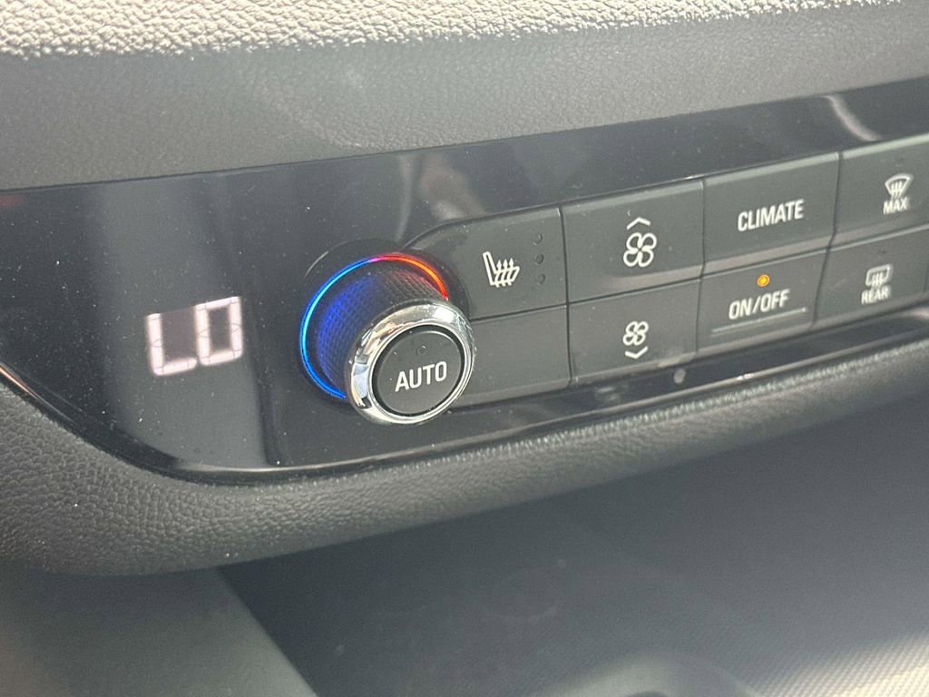 Used 2020 Buick Enclave Essence w/ Trailering Package, 5000 lbs. FWD image 26