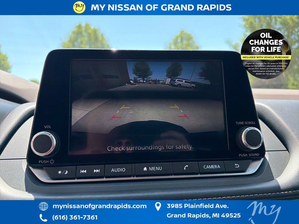 Used 2023 Nissan Rogue SV AWD/4WD image 24