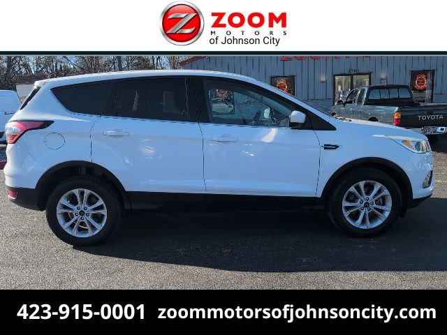 Used 2017 Ford Escape SE