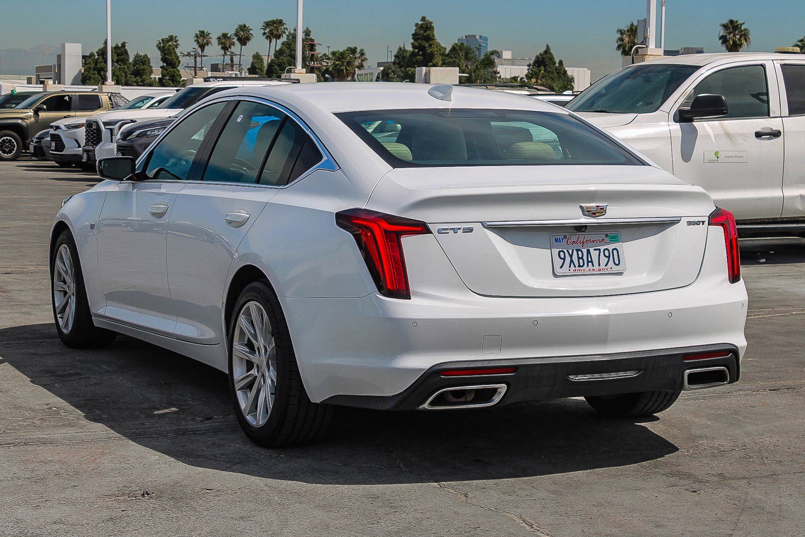 Used 2023 Cadillac CT5 Luxury w/ Cold Weather Package image 7