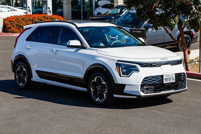Used 2024 Kia Niro Wave FWD image 6