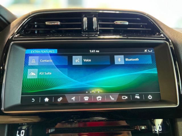 Used 2020 Jaguar F-PACE Checkered Flag image 32