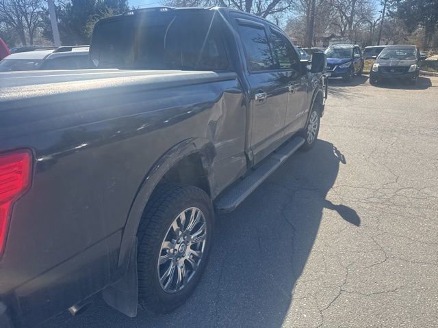 Used 2016 Nissan Titan Platinum Reserve image 5